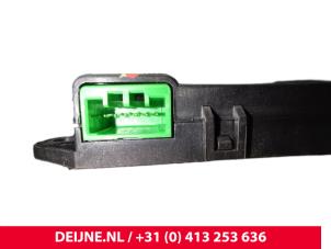 BYD Atto 3 Keyless entry antenna O217765 photo 3