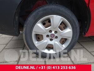 Fiat Doblo Velgen set O217898 foto 2