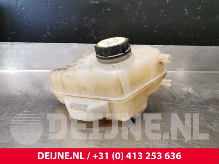 Ford Transit Courier Expansion vessel O217949