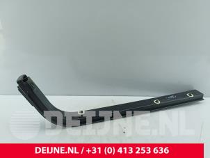 Ford Transit Courier Schuifdeur Rail rechts O217973 foto 2
