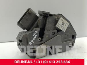 Ford Transit Courier Sliding door lock mechanism, right O217975 photo 3