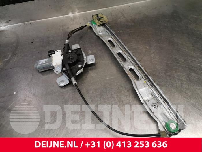 Ford Transit Courier Fenstermechanik 2-türig links vorne O217996