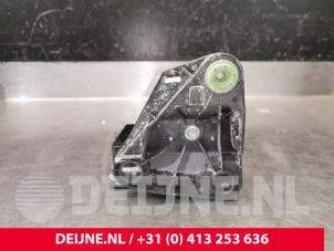 Volkswagen Caddy ABS pump O218016 photo 3