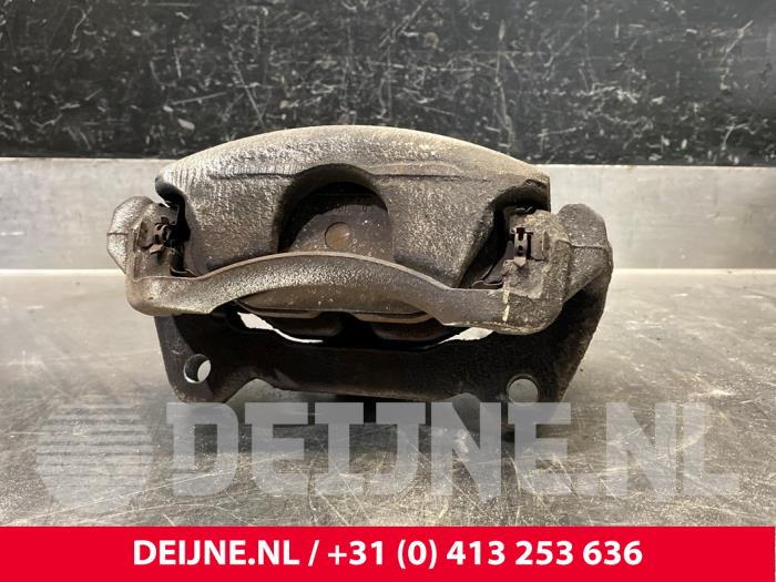 Volkswagen Caddy Remklauw (Tang) rechts-voor O218046