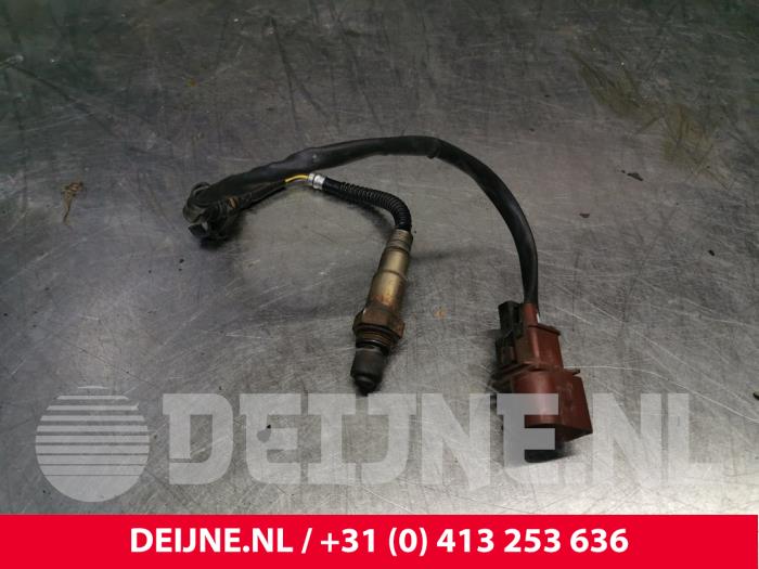 Gebruikte Lambda Sonde Porsche Cayenne (9PA) 3.2 V6 24V Prijs € 35,00 Margeregeling aangeboden door van Deijne Onderdelen Uden B.V.