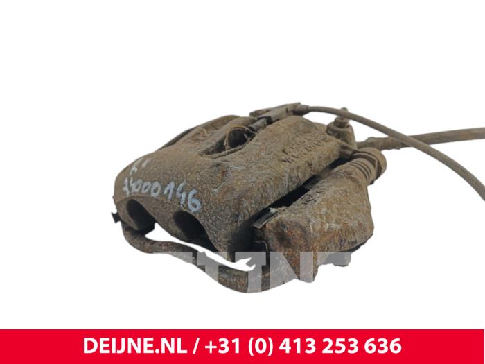 Mercedes Vito Remklauw (Tang) rechts-voor O218138