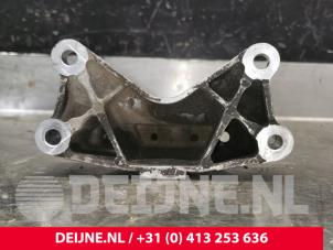 Porsche Cayenne Getriebe Halterung O218252 foto 3