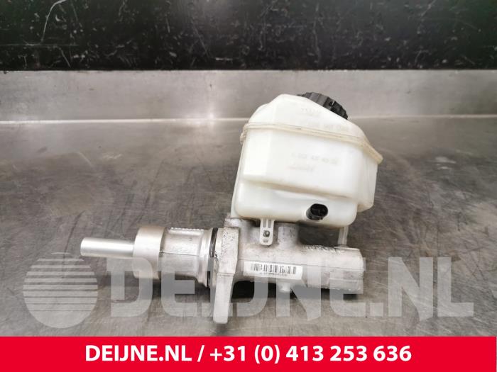 Mercedes Sprinter Hoofdremcilinder O218376
