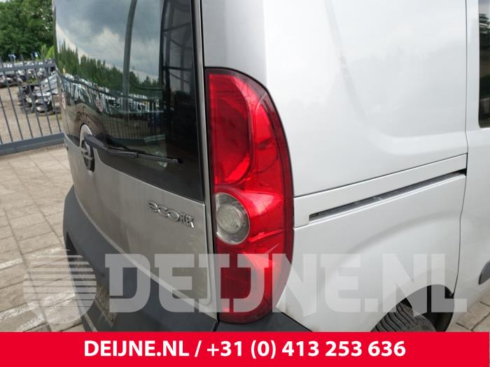 Opel Combo Achterlicht rechts O218451