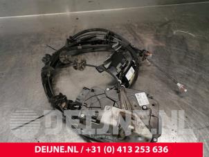 Opel Combo Schuifdeur Slotmechaniek rechts O218487 foto 2
