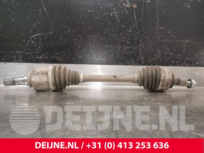 Opel Vivaro Aandrijfas links-voor O218530