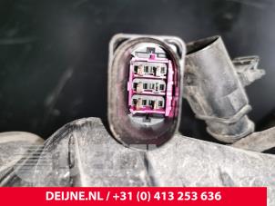Volkswagen Caddy Adblue Tank O218537 photo 3