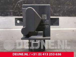 Gebruikte Computer Adblue Ford Transit Custom 2.0 TDCi 16V Eco Blue 105 Prijs € 42,35 Inclusief btw aangeboden door van Deijne Onderdelen Uden B.V.