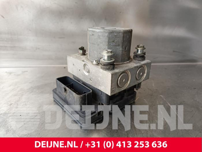 Ford Transit Custom ABS Pomp O218547