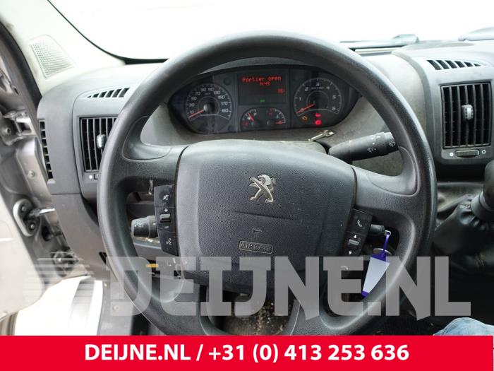 Peugeot Boxer Steering wheel O218660