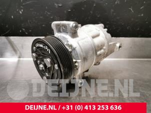 Volkswagen Caddy Air conditioning pump O218699 photo 2