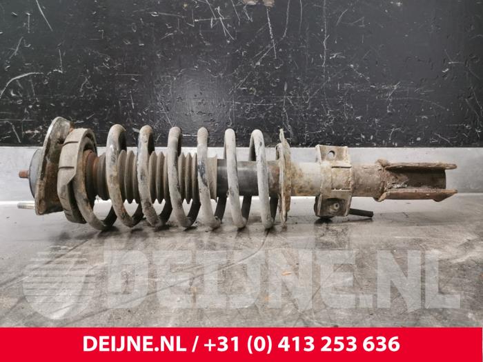 Volvo C70 Stoßdämpferstrebe rechts vorne O218837