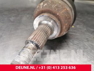 Renault Trafic Front drive shaft, right O218849 photo 3