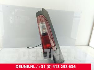 Renault Trafic Taillight, right O218853 photo 3