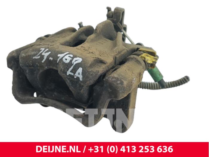 Renault Trafic Remklauw (Tang) links-achter O218882