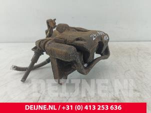 Renault Trafic Remklauw (Tang) rechts-achter O218884 foto 2