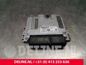 Gebruikte Computer Motormanagement Volvo XC40 (XZ) 1.5 T4 Plug-in Hybrid 12V Prijs € 250,00 Margeregeling aangeboden door van Deijne Onderdelen Uden B.V.