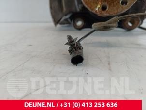 Maxus eDeliver 9 Achsschenkel links vorne O219124 foto 2