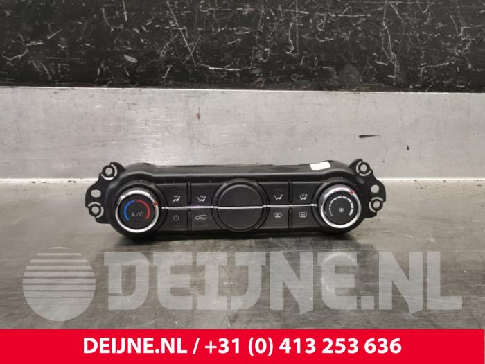 Maxus eDeliver 9 Heizung Bedienpaneel O219127