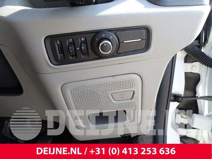 Maxus eDeliver 9 Licht Schakelaar O219130