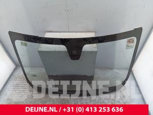 Maxus eDeliver 9 Voorruit O219154 foto 2