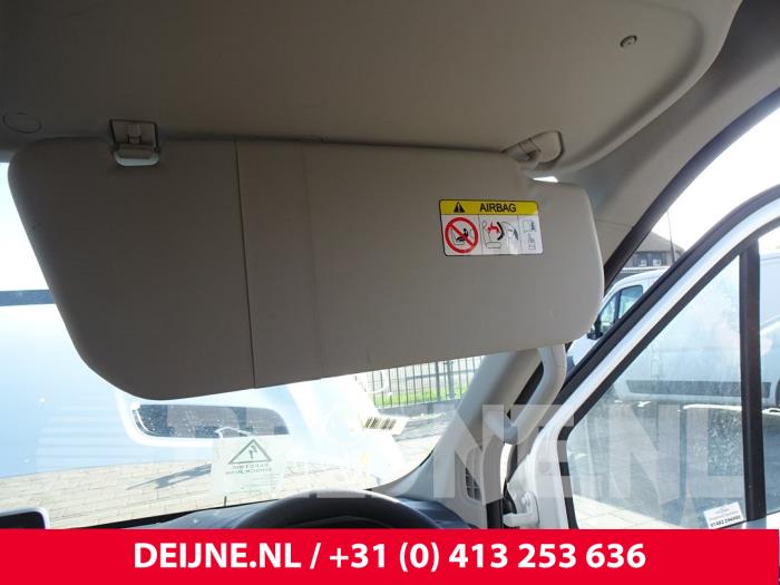 Maxus eDeliver 9 Sonnenblende O219157