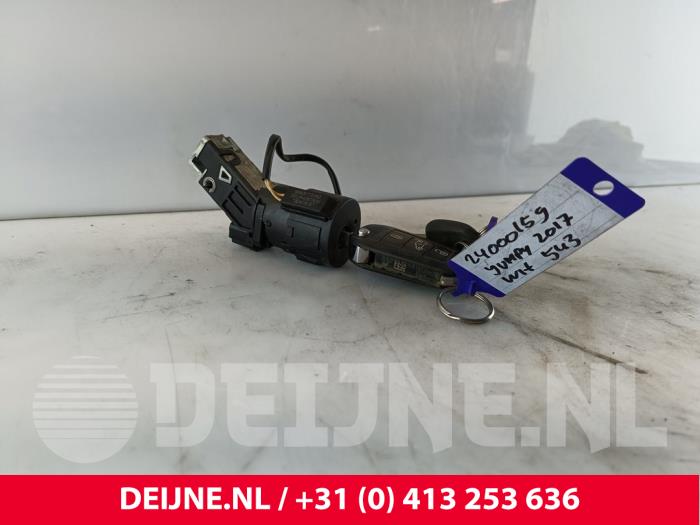 Citroen Jumpy Ignition lock + key O219214
