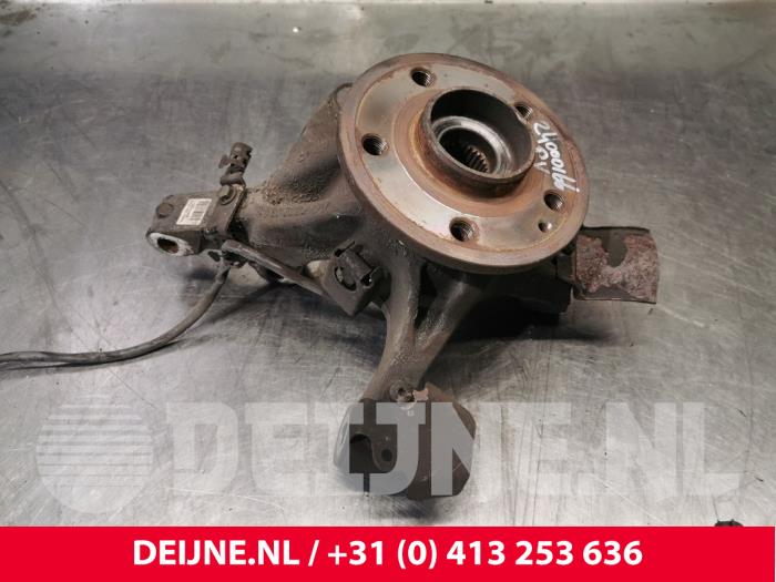 Mercedes Vito Fusee rechts-voor O219486