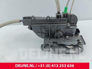 Mercedes Vito Türschlossmechanik 2-türig links O219524 foto 2