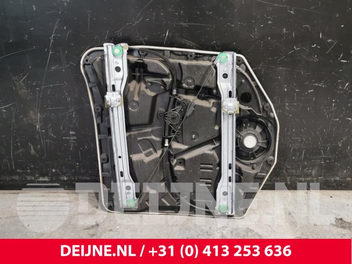 Mercedes Vito Ruitmechaniek 2Deurs rechts-voor O219526