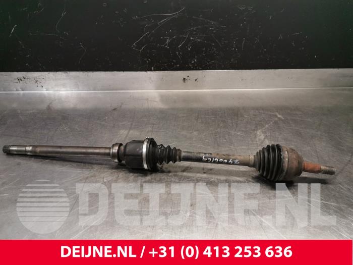 Peugeot Expert Aandrijfas rechts-voor O219604