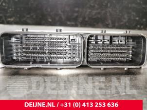 Toyota Pro-Ace Engine management computer O219679 photo 3