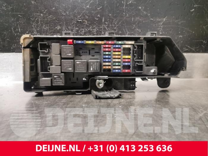 Volvo XC90 Sicherungskasten O219793