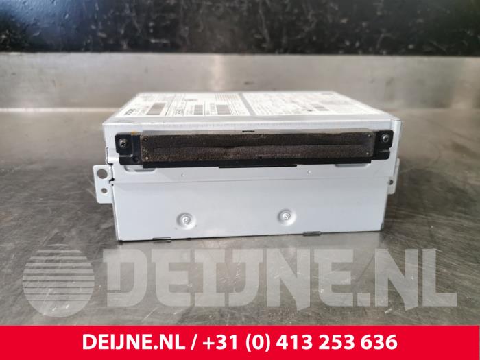 Volvo V60 CD player O219873