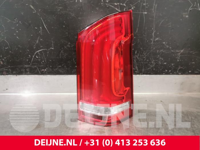 Mercedes Vito Taillight, right O9990002231