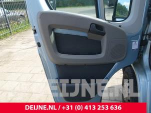 Citroen Jumper Portier 2Deurs links O219981 foto 3