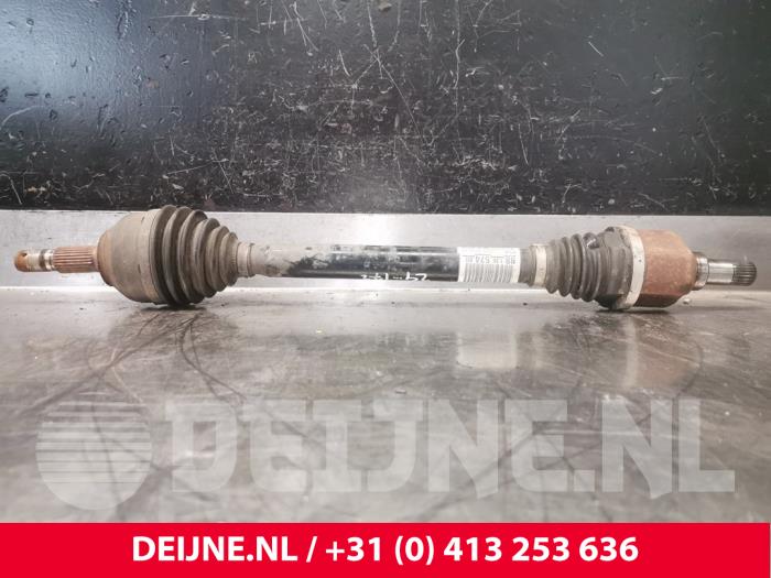 Peugeot Expert Aandrijfas links-voor O220033