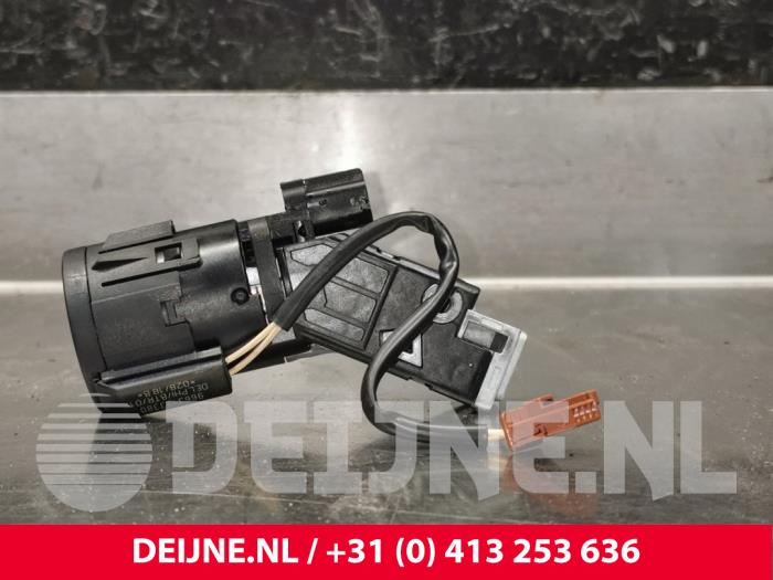 Peugeot Expert Kontaktslot+Sleutel O220062