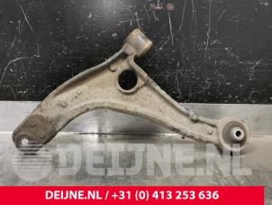 Renault Master Draagarm onder links-voor O220127 foto 2