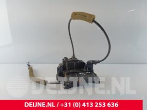 Renault Master Door lock mechanism 2-door, right O220167 photo 3
