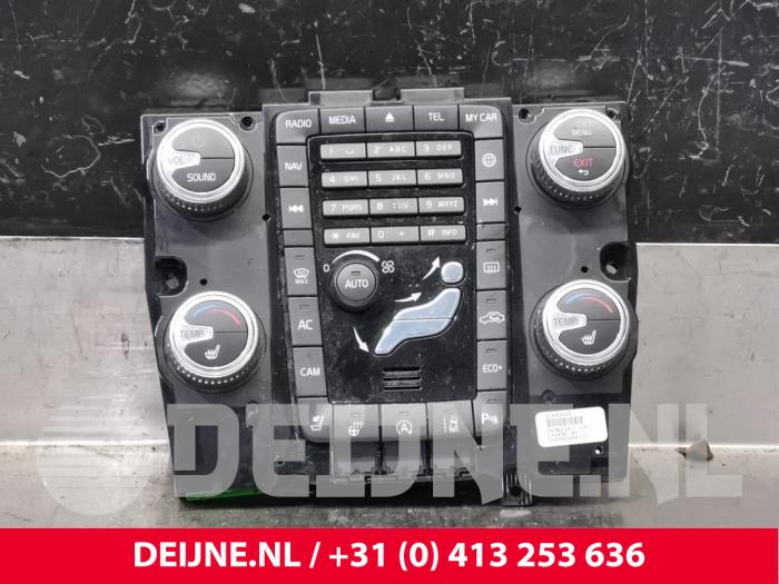 Volvo XC60 Heater control panel O220281