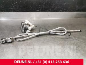 MAN TGE Minibus/van rear door lock mechanism O220333 photo 2