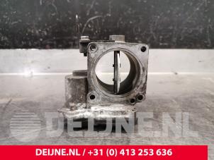 Gebruikte Gasklephuis Renault Master III (EV/HV/UV/VA/VB/VD/VF/VG/VJ) 2.3 dCi 165 16V FWD Prijs € 90,75 Inclusief btw aangeboden door van Deijne Onderdelen Uden B.V.