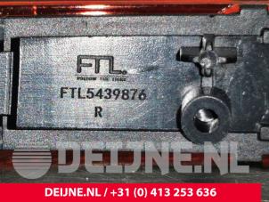 Mercedes Sprinter Bumper reflector rechts-achter O9990002234 foto 3