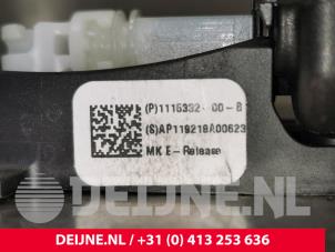 Tesla Model X Motor Centrale Deurvergrendeling O220485 foto 3